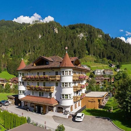 Hotel Bergzeit Гроссарль Экстерьер фото