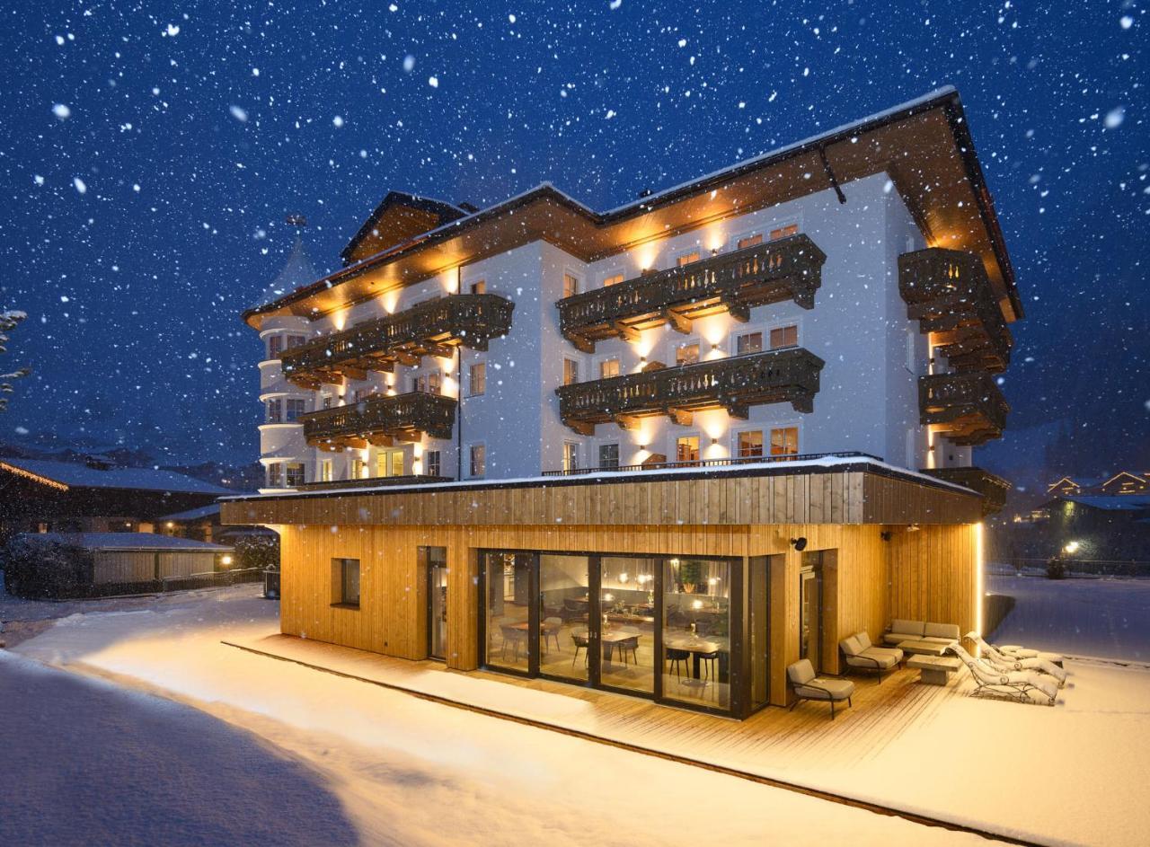 Hotel Bergzeit Гроссарль Экстерьер фото